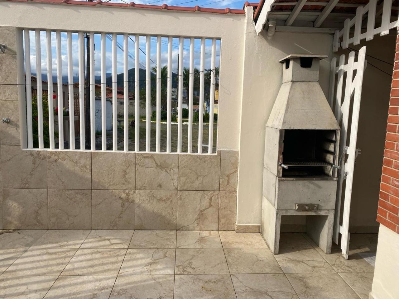 Mongaguá Casa Do Lado Da Praia, 100 Metros Da Praia.ヴィラ エクステリア 写真