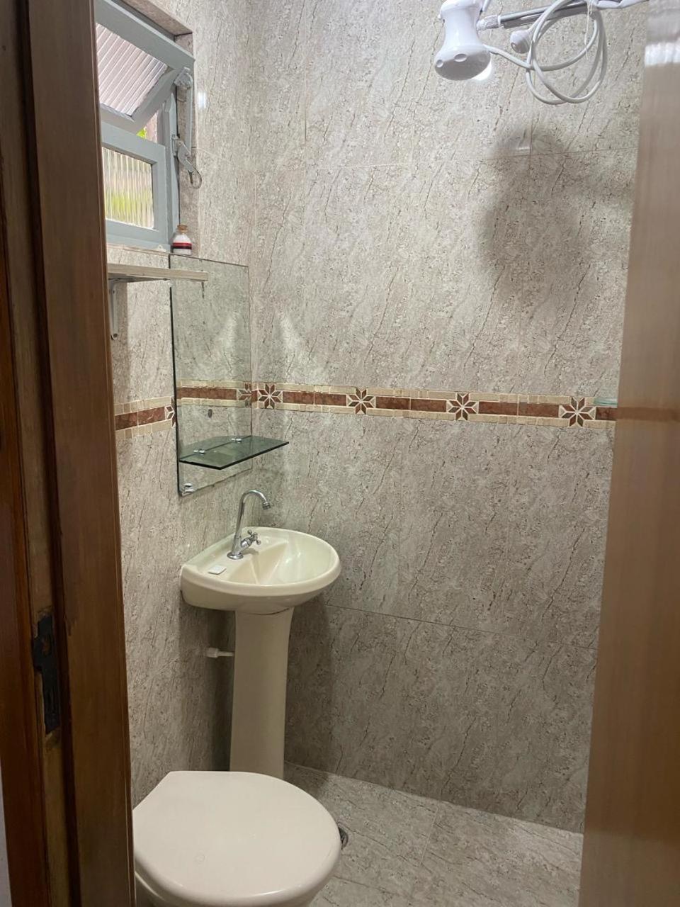 Mongaguá Casa Do Lado Da Praia, 100 Metros Da Praia.ヴィラ エクステリア 写真